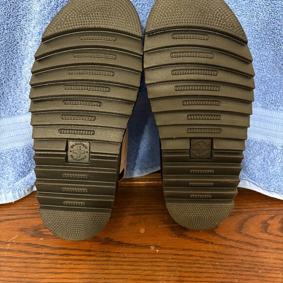 Dr. Martens Women's Voss Quad Pisa Leather Platform Sandals Taupe Size 6 - Picture 6 of 8